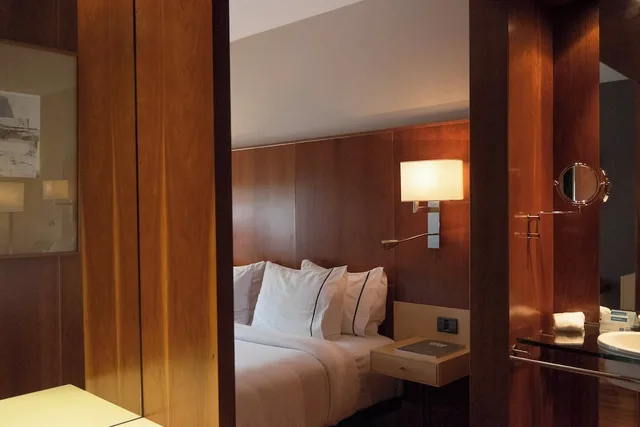 غرفة قياسية بسرير كوين، AC Hotel Aitana by Marriott 9/9