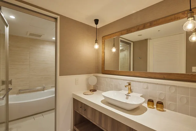 Moderate, Single, Twin Beds, Lounge Access، The Senagajima Storyline 2/3