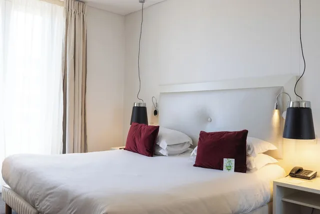 غرفة بريستيج بسريرين منفصلين، Renoir Cannes Hotel 4/10