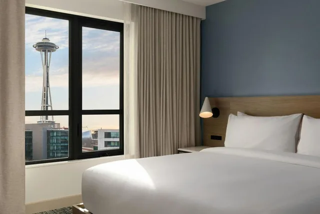 Studio, King Bed, Space Needle View, City View, Sofa، Element Seattle Downtown 1/5