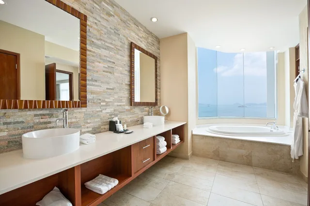Presidential, Suite, King Bed, Ocean View, The Westin Playa Bonita 5/5