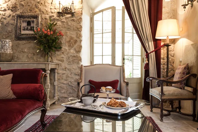 Basic, Suite, King Bed, Garden Area، Relais Borgo Santo Pietro 2/6