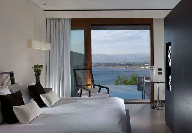 1 Bedroom, Ambassador, Villa, King Bed, Sea View, Sofa, Private Pool، Nafplia Palace Hotel Villas 1/2