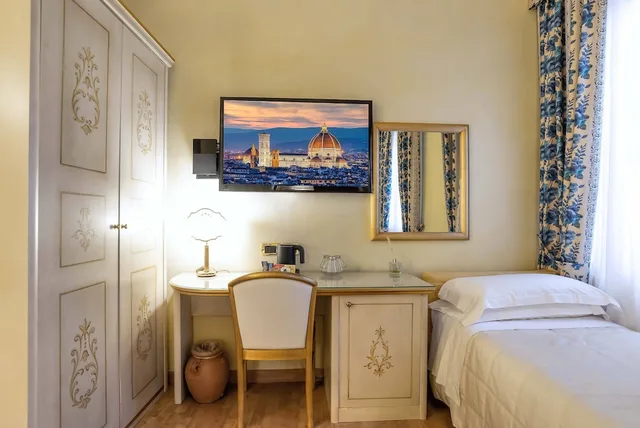 غرفة ثلاثية بسرير مزدوج وسرير فردي، Hotel Alba Palace 3/6