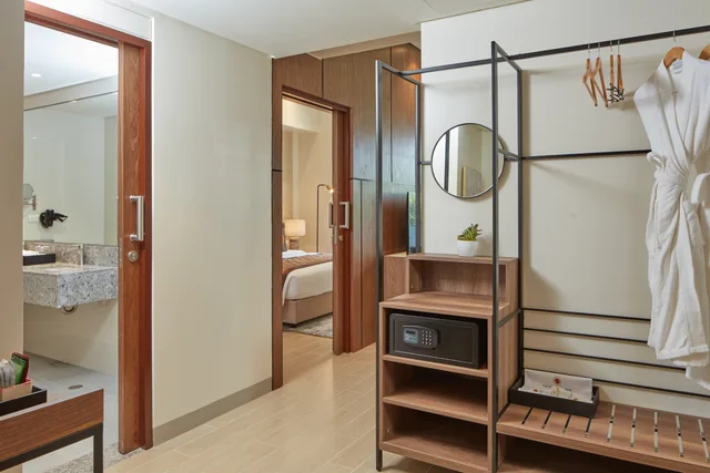 1 Bedroom, Executive, Suite, Grand Westside Manila Bay 5/5