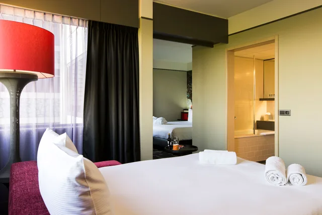جناح جونيور، Leonardo Hotel Den Haag Babylon 3/5