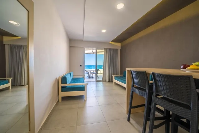 شقة سوبيريور بإطلالة على البحر بغرفة نوم واحدة، Marika Hotel Chania 10/10