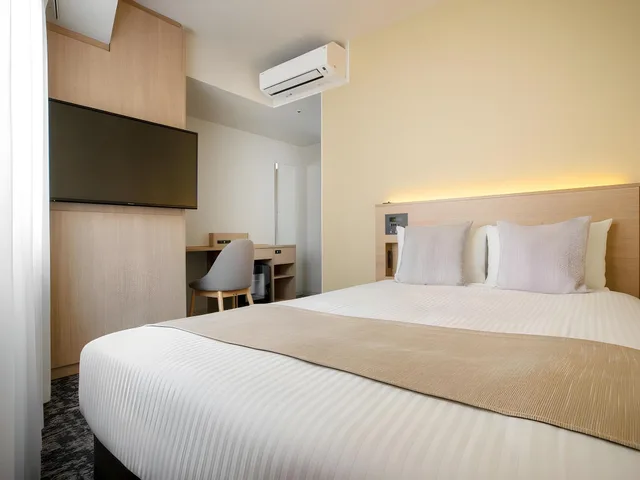Renovated, Standard, Double Bed, Main Building، Hotel Villa Fontaine Tokyo Kayabacho 1/2