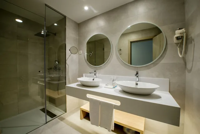 Swim Up, Junior Suite, King Bed, Adult Only، Bahia Principe Fantasia Tenerife 7/10