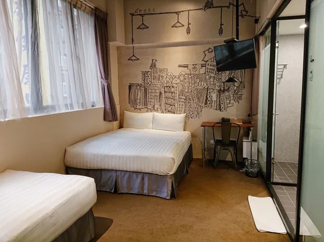 غرفة عائلية ثلاثية بسرير مزدوج وسرير فردي بإطلالة على المدينة، Cho Hotel 8/10