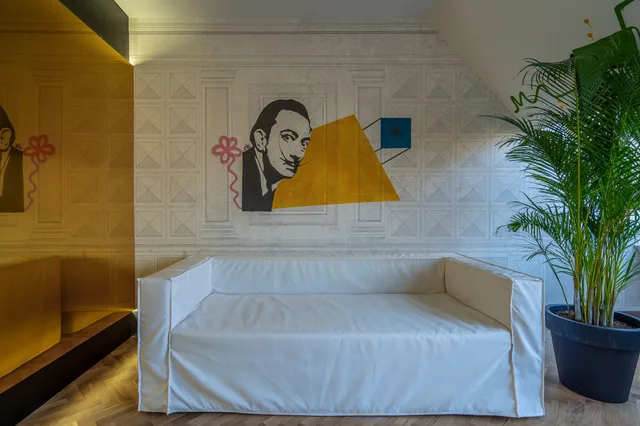 جناح بسرير كينج مع أريكة، Platforma Design Hotel 3/9
