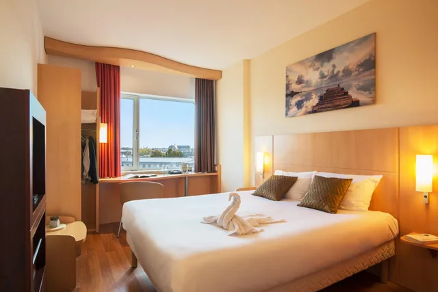 غرفة ديلوكس بسرير مزدوج، IBIS LEIDEN CENTRE 3/10