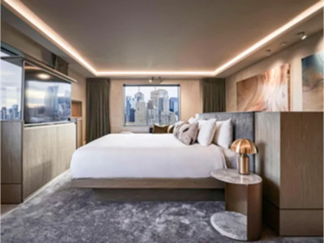 William, Sky, Villa, King Bed, Lounge Access, Top Floor، Pullman East Melbourne 3/9