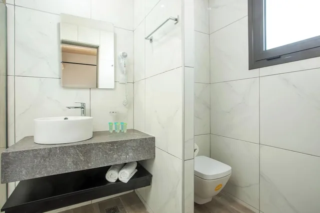 غرفة سوبيريور بسرير كوين بإطلالة على البحر، Gennadi Seaside Resort 2/3