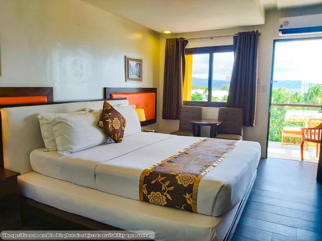 Grand, Paradise, Executive، Paradise Garden Resort Hotel and Convention Center 2/6