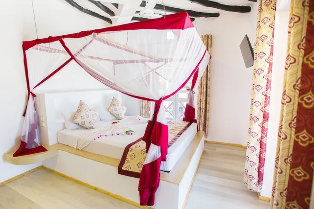 غرفة بسرير كوين بإطلالة على البحر، AHG Dreams Bay Beach Hotel - Adults Only 2/5