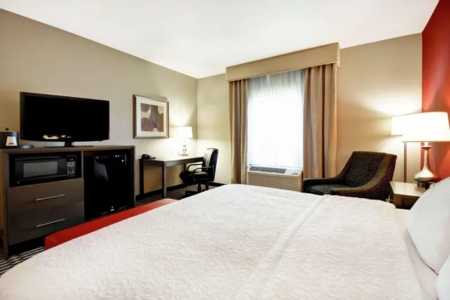 غرفة بسرير كينج، Hampton Inn Middletown OH 1/7