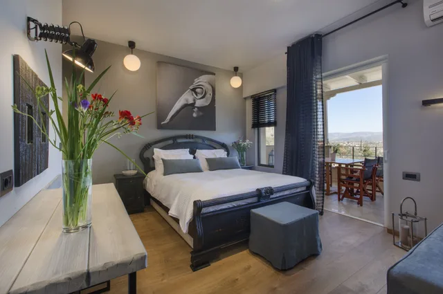غرفة ثلاثية بسرير مزدوج وسرير فردي، Anthemion Suites And Villas 2/3