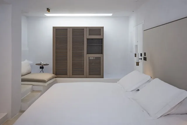 دوبلكس عائلي بسريرين كوين بإطلالة على البحر بجاكوزي، Mykonos Adonis Hotel 6/10