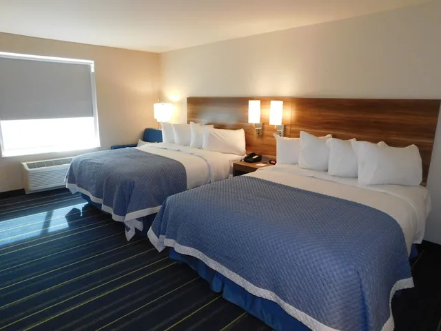 غرفة بسريرين كوين لذوي الإعاقة، Days Inn & Suites by Wyndham Kearney 10/10