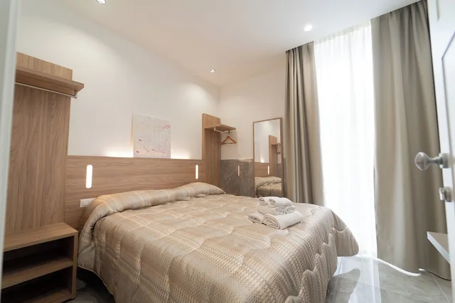 غرفة سوبيريور بسرير كوين بغرفة نوم واحدة في الملحق، B&B Le 4 Stagioni Dante's Suites 1/1
