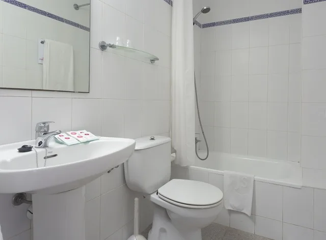 غرفة مفردة بشرفة، Js Horitzo Hotel 13/15