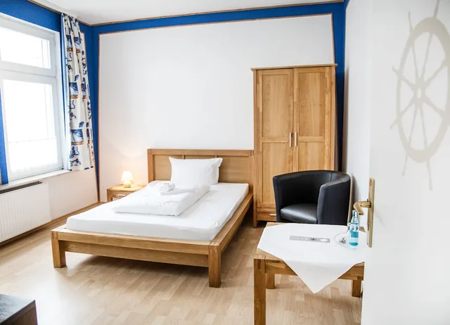 غرفة مفردة بسرير فردي، Hotel Tum Stuurmann 2/5