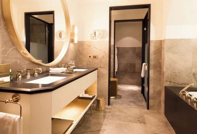 جناح بريستيج بسرير كينج، L Apogee Courchevel - an Oetker Collection Hotel 2/3