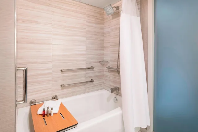 غرفة بسرير كينج، San Francisco Airport Marriott Waterfront 12/12