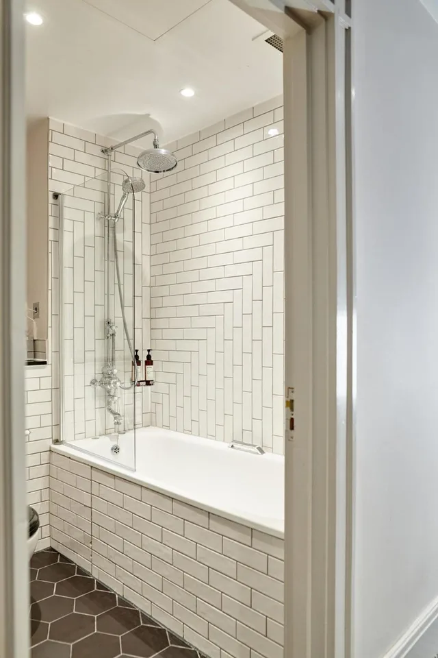 Semi Basement, Twin Beds، Kimpton Clocktower Hotel 4/4
