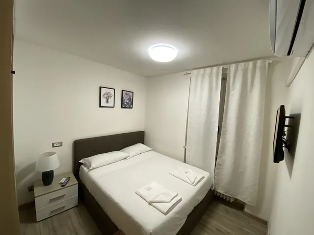 apartment, garden area، The Place In Rome 6/10