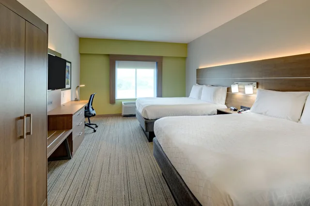 غرفة قياسية بسرير كوين، Holiday Inn Express Hotel and Suites Nashville-Opryland 3/5