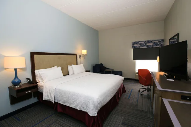 غرفة بسرير مزدوج، Hampton Inn Bordentown 4/7