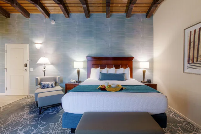 جناح بسرير كينج بشرفة، Best Western Plus Carpinteria Inn 5/7