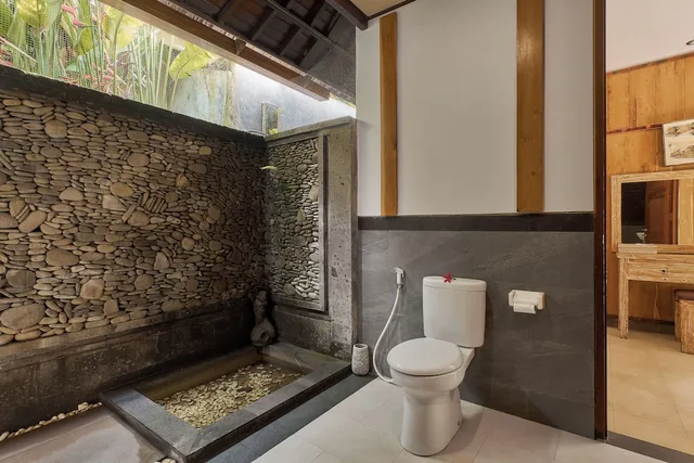 فيلا فاخرة بسرير كينج بإطلالة على الحديقة بغرفة نوم واحدة، Buana Tirta Ubud Villa 2/3
