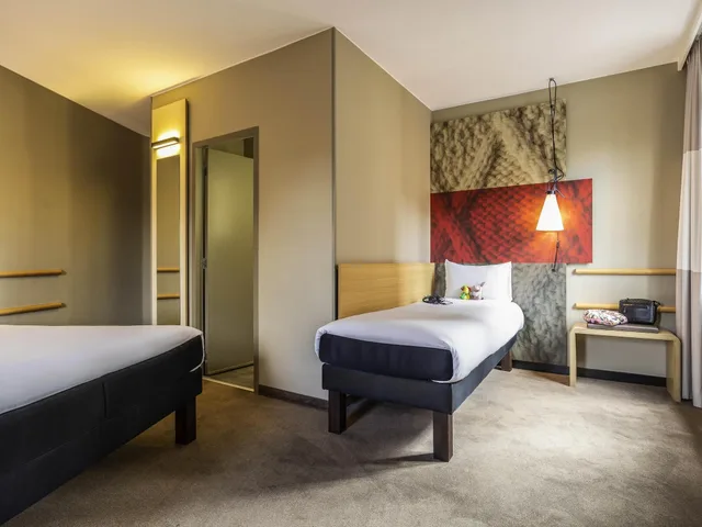 غرفة قياسية ثلاثية، Hotel ibis Brussels off Grand Place 4/10