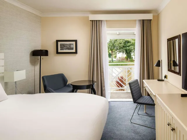 غرفة كلاسيكية بسرير مزدوج بإطلالة على النهر، Sunday London Staines-upon-Thames Heathrow T5 2/6