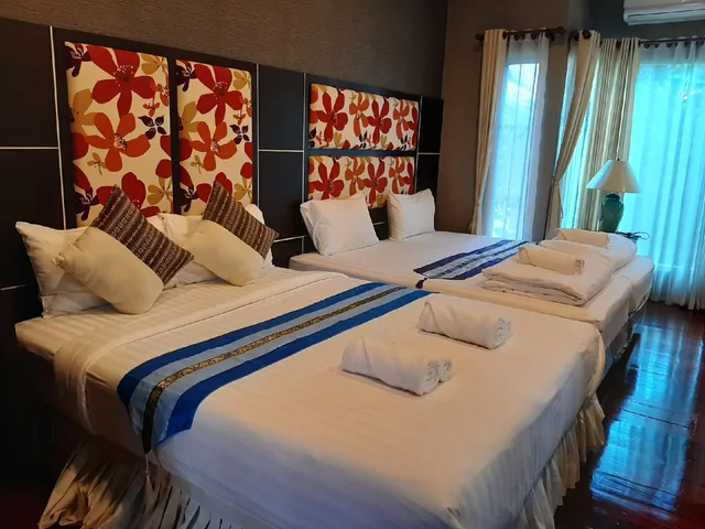 غرفة بإطلالة على الحديقة بشرفة، Buraphat Resort 1/2