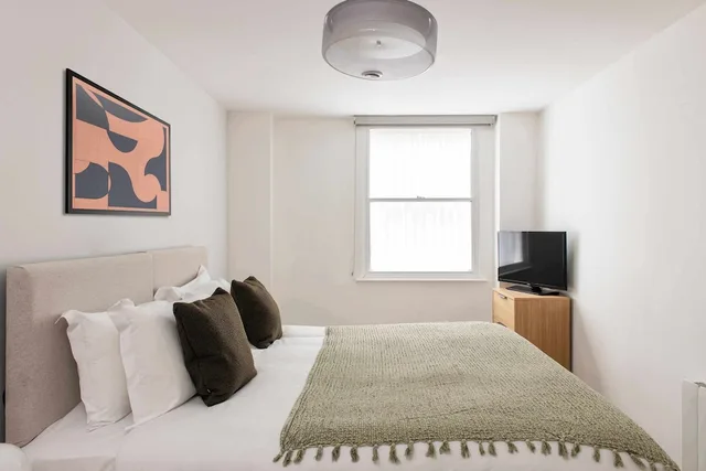 جناح بسرير كينج بغرفة نوم واحدة مع أريكة، Cove Minshull Street Piccadilly (ex. SACO Manchester - Piccadilly) 3/4