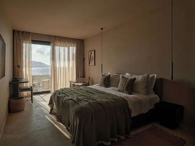 غرفة كلاسيكية بسرير كينج، OKU Bodrum 1/4