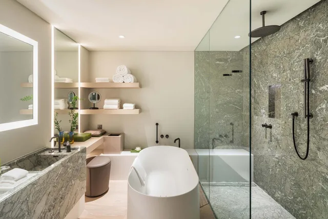Suite, King Bed, Andaz Seoul Gangnam 5/6