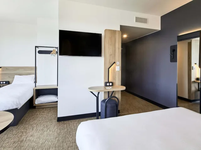 غرفة سوبيريور ثلاثية، B&B Hotel Argenteuil 6/9