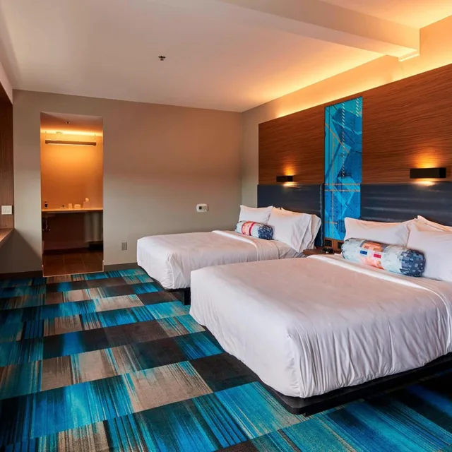 Aloft, Guest Room, 2 Double Beds، ALOFT CLEVELAND AIRPORT 4/10