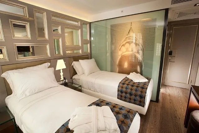 غرفة قياسية، La Villa Hotel 1/2