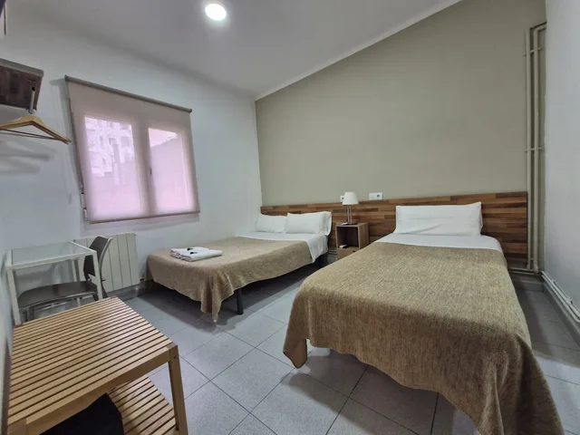 Room, Triple, Private Bathroom, Hostal El Kano 4/8