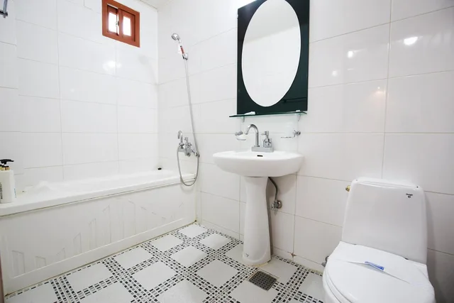 غرفة قياسية بسرير مزدوج، Galleria Hotel 10/10