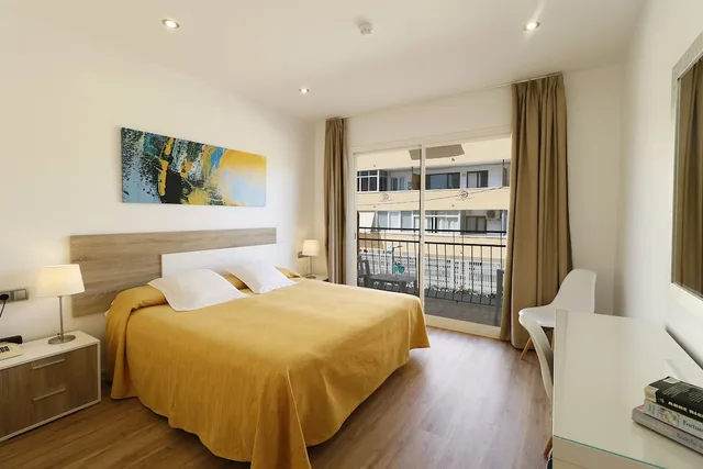 غرفة بريميوم بسرير مزدوج أو سريرين منفصلين بغرفة نوم واحدة، Gabarda Hotel 5/10