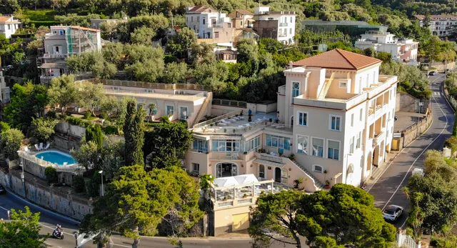 Mezzanine, Standard, Double or Twin Bed, Private Bathroom، Hotel Miramare Sorrento 1/2