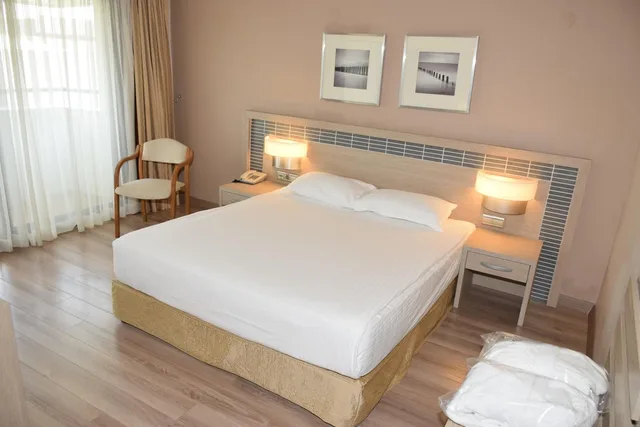 جناح، Pam Thermal Otel 6/10