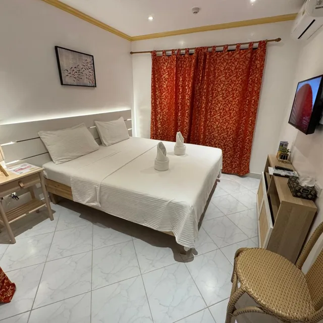 غرفة قياسية بسرير مزدوج أو سريرين منفصلين، Alona Vida Beach Resort 1/10